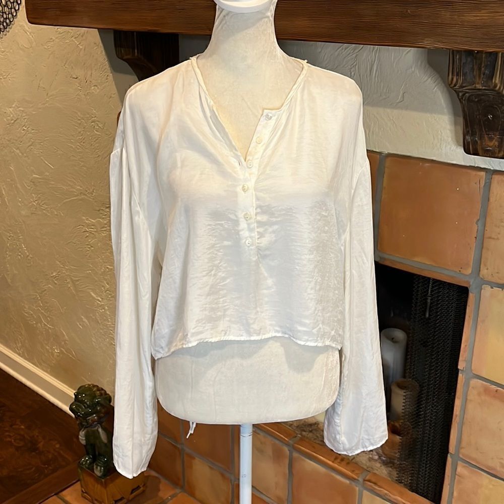 ZARA White Fillsens Crop 1/2 Button-Up Henley, M!